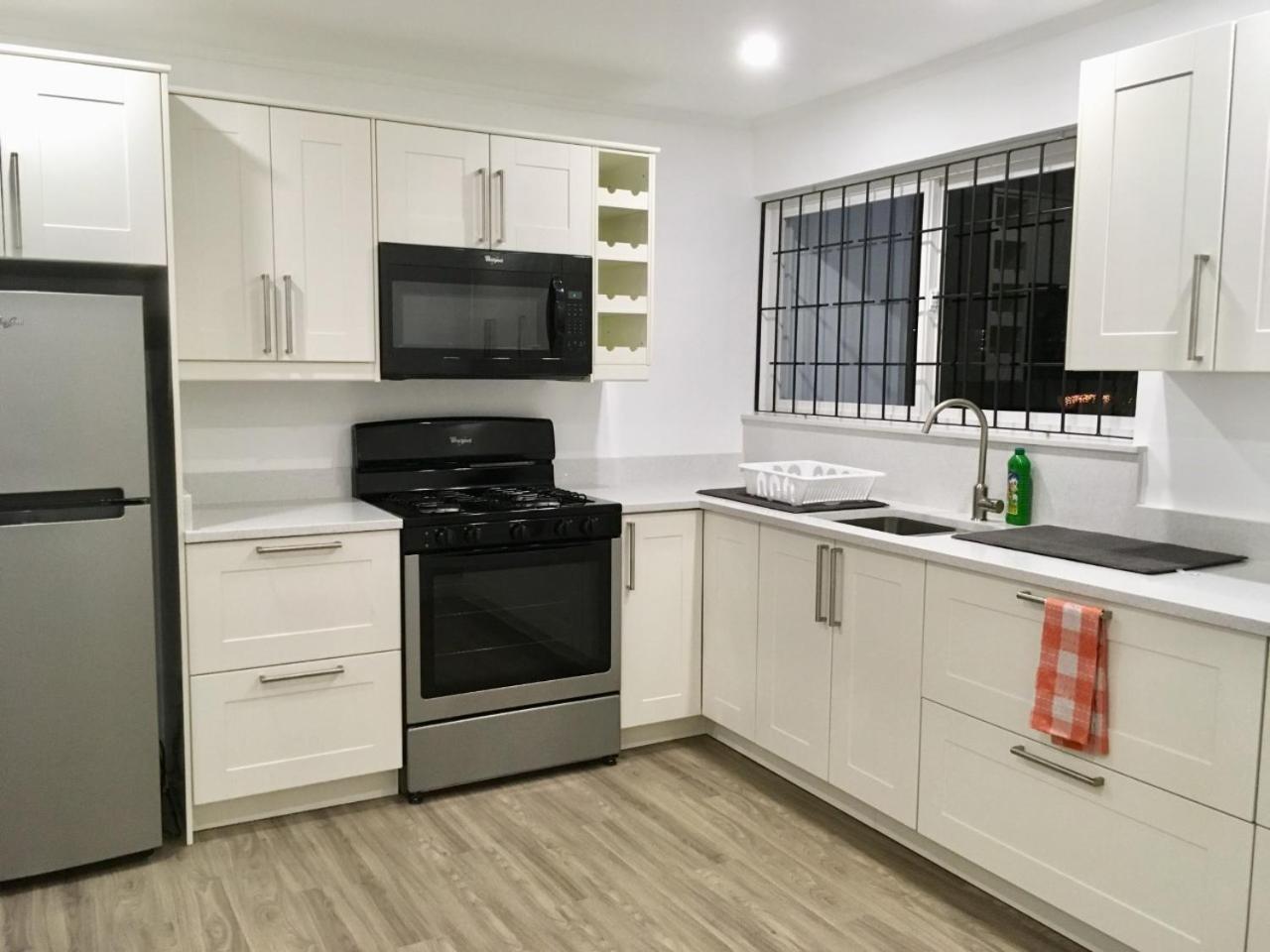 Dover Woods Apartments Christ Church Ngoại thất bức ảnh